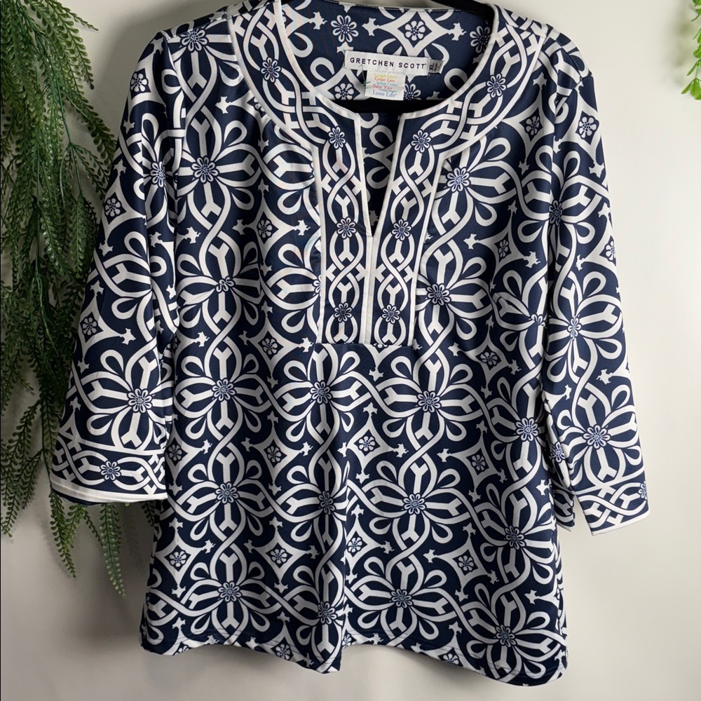 Gretchen Scott Designs Navy and White Floral Top